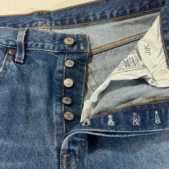 Levi's Button Fly 501 Blue Relaxed Jeans with Faded Details - Picture 3 of 8